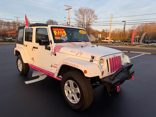 2014 Jeep Wrangler Unlimited Sahara