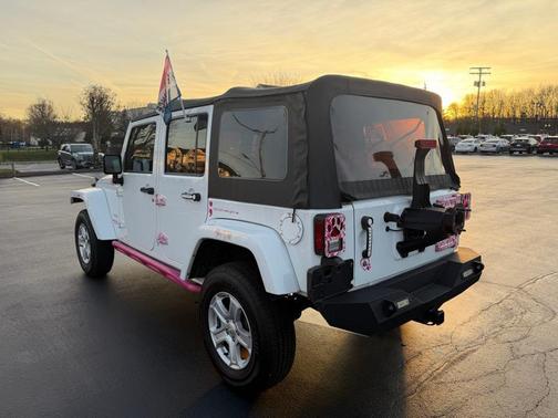 2014 Jeep Wrangler Unlimited Sahara