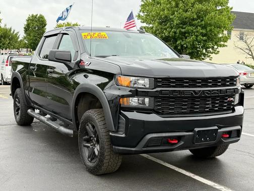 Black 2019 Chevrolet Silverado 1500 Custom Trail Boss
