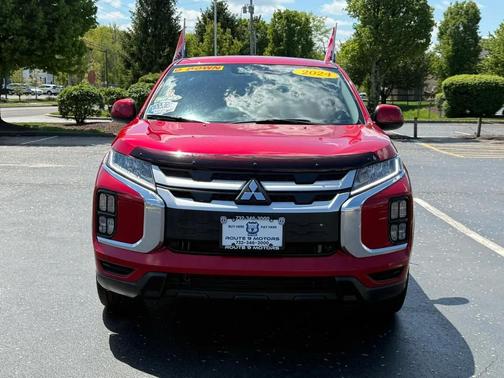 Red Diamond 2024 Mitsubishi Outlander Sport 2.0 ES
