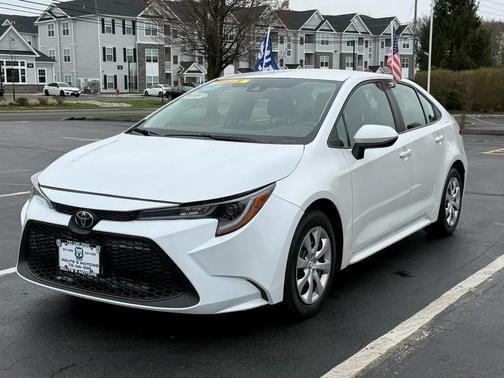 White 2022 Toyota Corolla LE