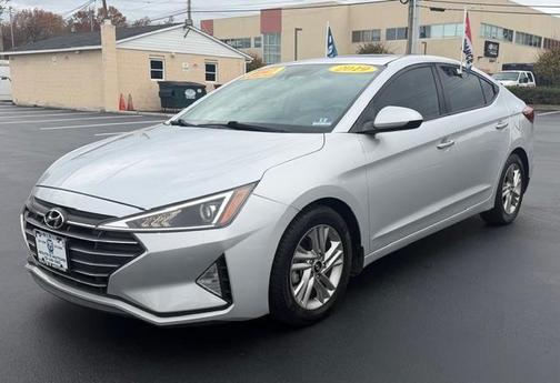 2019 Hyundai ELANTRA Limited