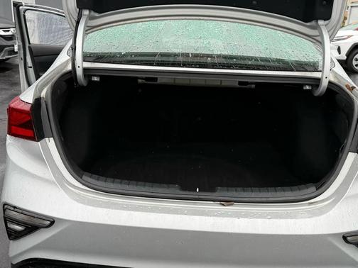 Silky Silver 2021 Kia Forte LXS