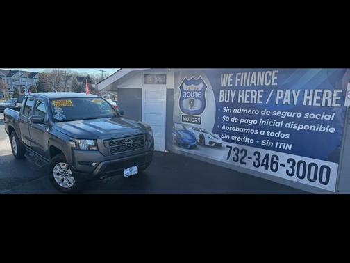 2022 Nissan Frontier SV