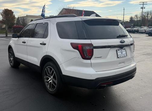 2017 Ford Explorer sport