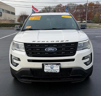 2017 Ford Explorer sport