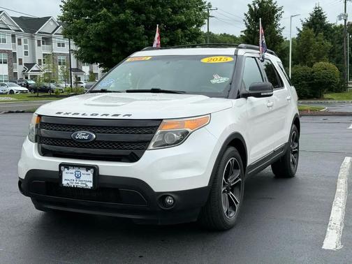 White Platinum Metallic Tri-Coat 2015 Ford Explorer Sport