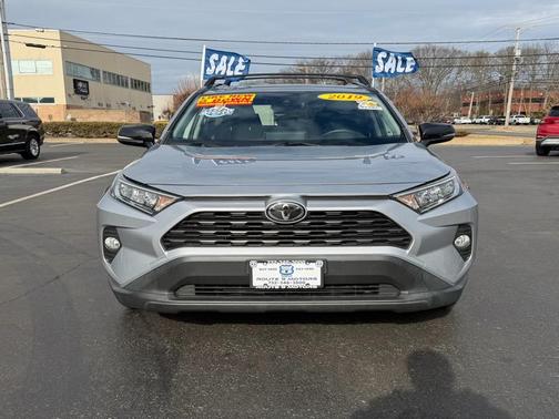 2019 Toyota RAV4 XLE