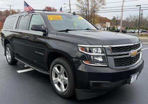 2017 Chevrolet Suburban LT