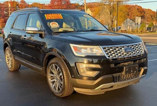 2017 Ford Explorer Platinum