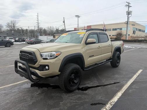 2017 Toyota Tacoma SR5