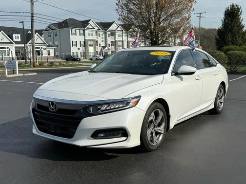 Platinum White Pearl 2019 Honda Accord EX