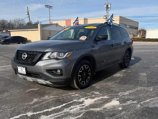 2019 Nissan Pathfinder SV