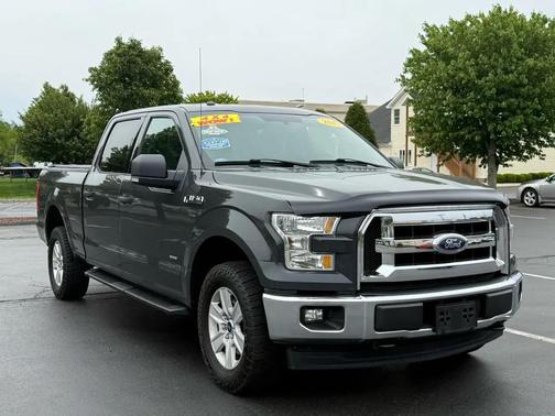 Gray 2017 Ford F-150 XLT
