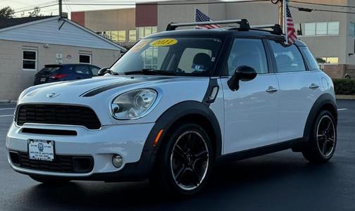 2011 MINI Cooper S Countryman Base