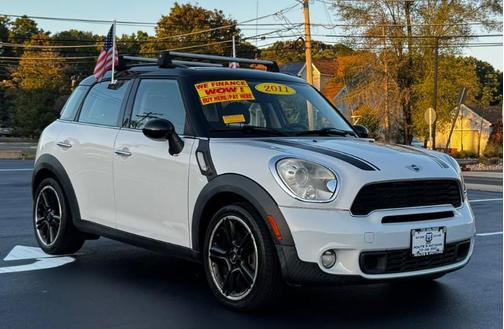2011 MINI Cooper S Countryman Base