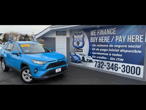 2021 Toyota RAV4 XLE