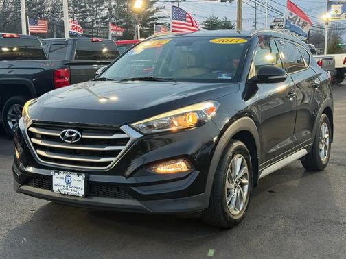 2017 Hyundai TUCSON SE Plus