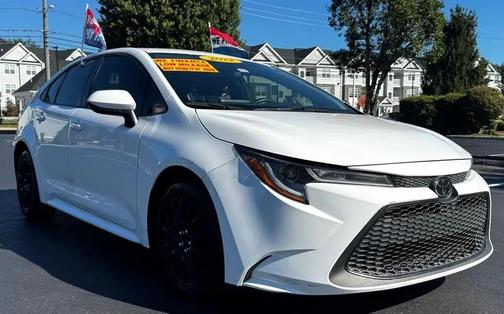 2022 Toyota Corolla LE