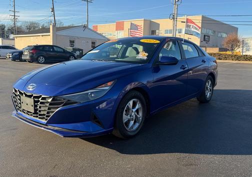 2021 Hyundai ELANTRA SE