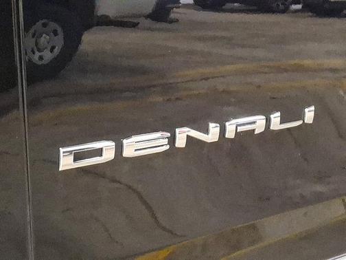 Onyx Black 2026 GMC Yukon XL Denali