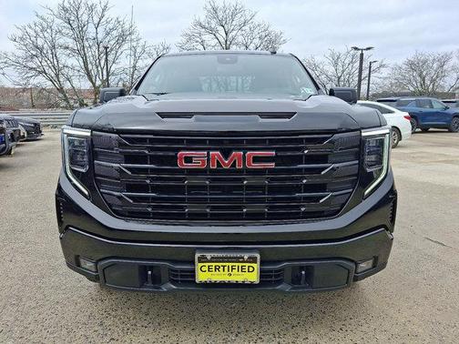 Onyx Black 2023 GMC Sierra 1500 Elevation