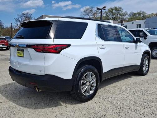 Summit White 2023 Chevrolet Traverse LT Leather