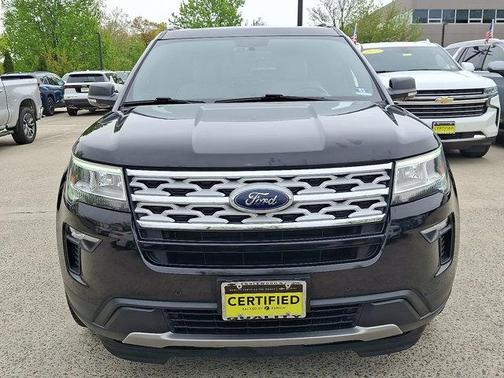 Agate Black Metallic 2019 Ford Explorer XLT