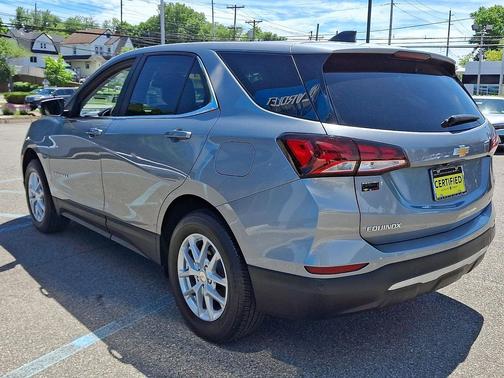 Sterling Gray Metallic 2024 Chevrolet Equinox 1LT