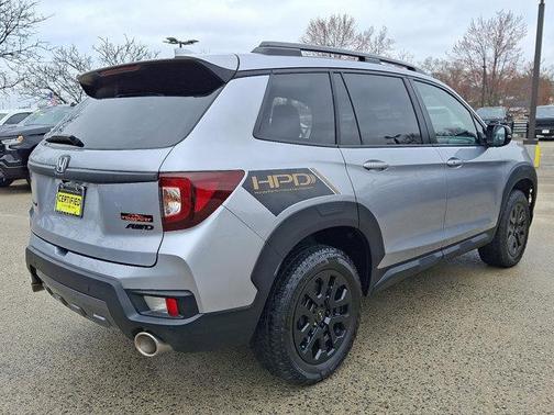 Lunar Silver Metallic 2023 Honda Passport AWD TrailSport