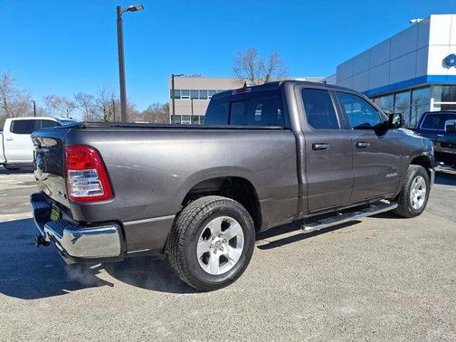 Granite Crystal Metallic Clearcoat 2020 RAM 1500 Big Horn/Lone Star