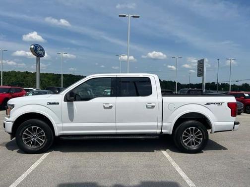 Photo 2 of 35 of 2020 Ford F-150 XLT