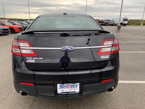 Photo 4 of 29 of 2019 Ford Taurus SHO