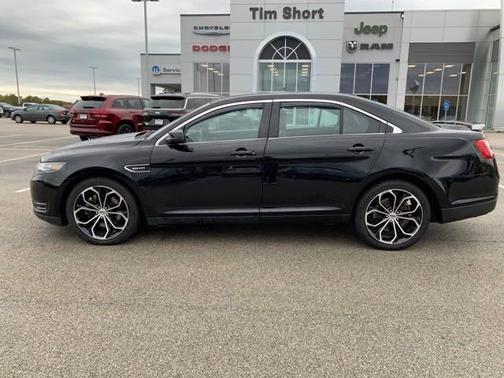 Photo 2 of 29 of 2019 Ford Taurus SHO