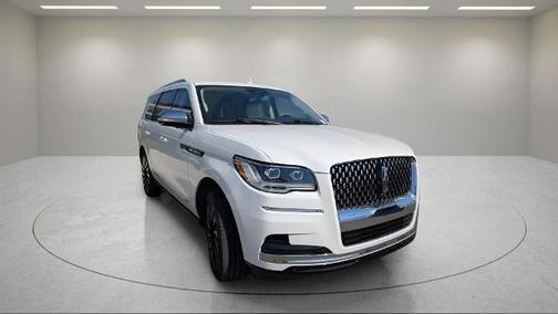 2022 Lincoln Navigator BLACK LABEL