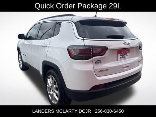 2024 Jeep Compass Latitude Lux