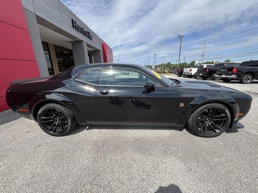 2023 Dodge Challenger R/T Scat Pack Widebody