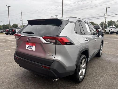 2021 Toyota RAV4 Hybrid XLE Premium