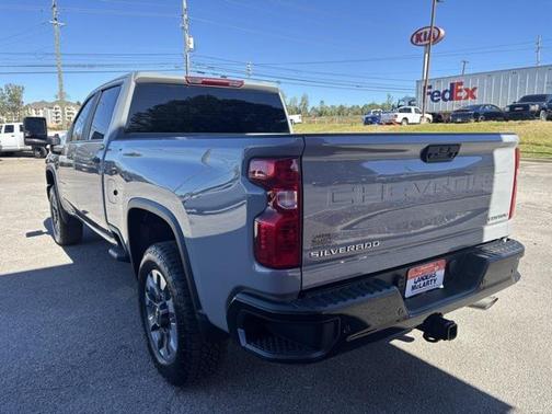 2024 Chevrolet Silverado 2500 Custom