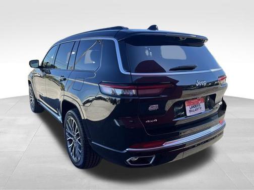 2025 Jeep Grand Cherokee L Summit Reserve