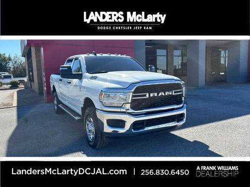 2024 RAM 2500 Tradesman Crew Cab 4x4 6'4' Box