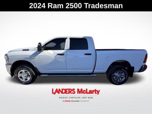 2024 RAM 2500 Tradesman Crew Cab 4x4 6'4' Box