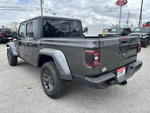 2025 Jeep Gladiator Sport S