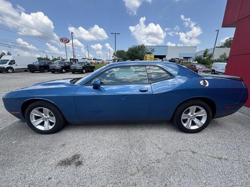 2023 Dodge Challenger SXT