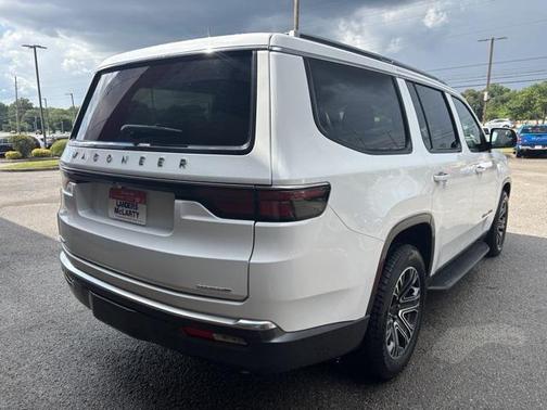 2022 Jeep Wagoneer Series III 4x4