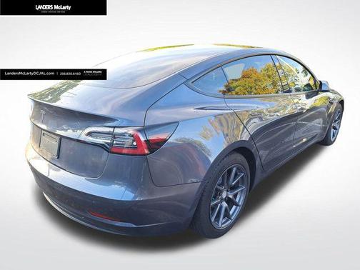 2022 Tesla Model 3 Standard Range
