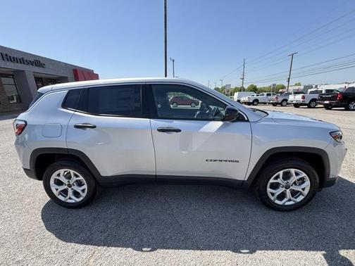 2025 Jeep Compass Sport