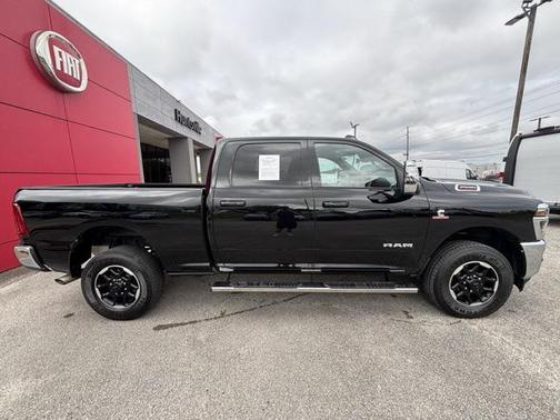 2025 RAM 2500 Laramie Crew Cab 4x4 6'4' Box