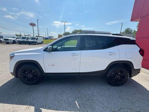 2023 GMC Terrain AWD AT4