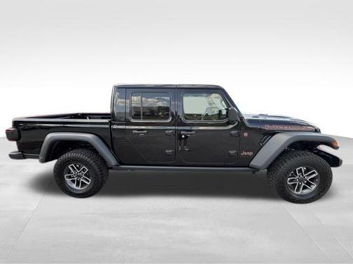 2025 Jeep Gladiator Mojave 4x4